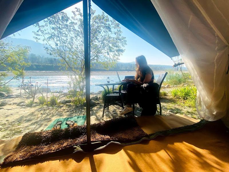 Lushy Days Boom Camp Hotel Tanakpur Eksteriør billede