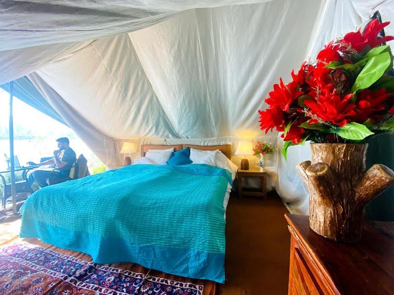 Lushy Days Boom Camp Hotel Tanakpur Eksteriør billede